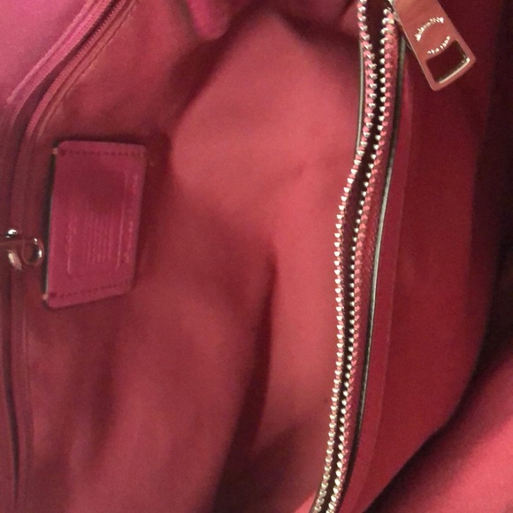 Coach #57842 Signature Drawnstring Carryall Shoulder Bag - Picture 7 of 13